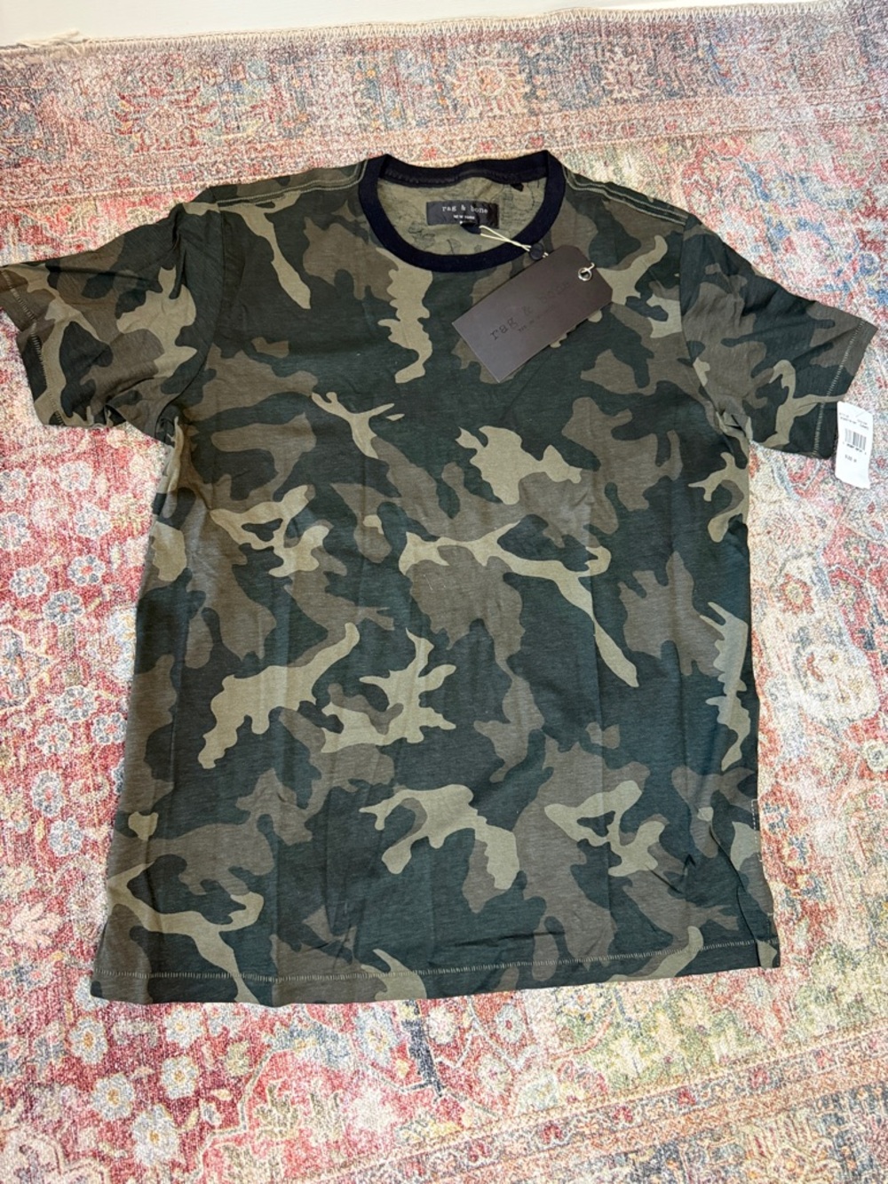 Men's Olive & Dark Green Camo Crewneck Tee